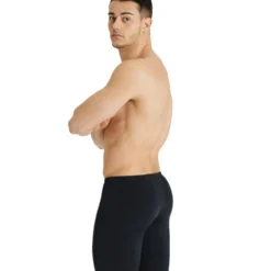 Arena Dynamo Jammer 33 Arena Dynamo Jammer -Speedo Online Store 004770 550 men s team swim jammer solid 002 o