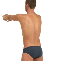 Arena Team Solid Brief -Speedo Online Store 004773 530 men s team swim briefs solid 002