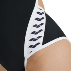 Arena Solid Icons Super Flyback -Speedo Online Store 005036 501 w icons team superfly back one piece 005 o