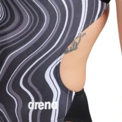 Arena Marbled Challenge Back -Speedo Online Store 005562 550 women s swimsuit challenge back marbled 004 o