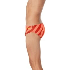 Speedo ST Vortex Maze Brief 38 Speedo ST Vortex Maze Brief -Speedo Online Store 8 002573601 x3