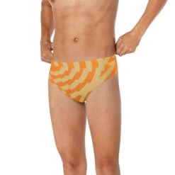 Speedo ST Vortex Maze Brief 39 Speedo ST Vortex Maze Brief -Speedo Online Store 8 002573847 x1