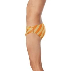 Speedo ST Vortex Maze Brief 41 Speedo ST Vortex Maze Brief -Speedo Online Store 8 002573847 x3